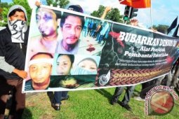 Demo Bubarkan Densus 88