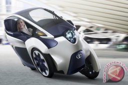 Toyota perkenalkan i-ROAD terbaru