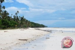 Warga Maratua Buat Peraturan Kampung Cegah Abrasi