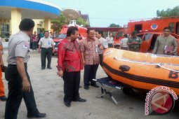 Wagub serahkan lima mobil operasional ke BPBD