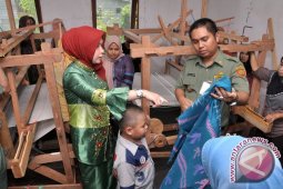 Pengembangan Industri Rumah Tangga