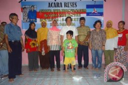 Warga Batu Cermin Minta Perbaikan Jalan Poros