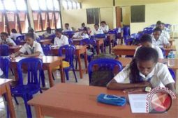 11 SMA/SMK  Sitaro laksanakan USBN