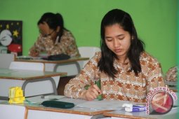 Pelaksanaan UN SD di Perbatasan Tanpa Hambatan