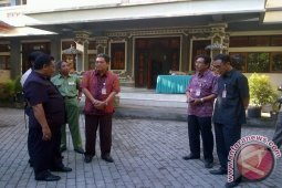 UN SMP di Denpasar Berjalan Lancar
