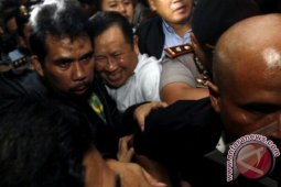 Susno Duadji Dibawa ke Mapolda Jabar