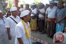 Pastika Bingung Jika Debat Dengan Kursi Kosong