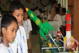 PAMERAN SAINS