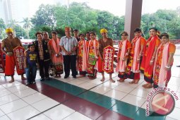 Yahya Anja: Lestarikan Budaya Dayak