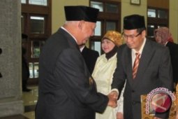 Dadang Resmi  Duduki Jabatan  Kadisnak