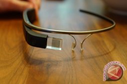 Kacamata Google Picu Kehawatiran Soal Privasi