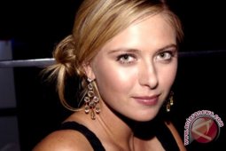Petenis Maria Sharapova Nikmati Liburan ke Jawa