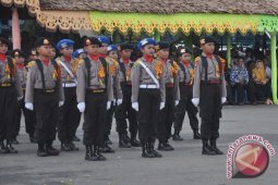 Polisi Beri Surat Cinta