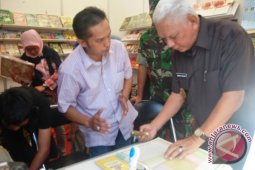 Gubernur Buka Pesta Kaltim Sejuta Buku