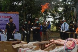 Dua Juta  Rokok  Dimusnahkan