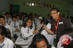 Gerakan direksi BUMN mengajar berikan wawasan baru