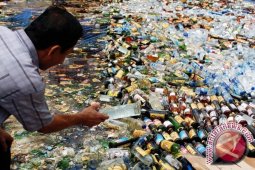 Polisi Amankan Sepuluh Warga Pesta Minuman Keras