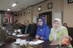 Hari Ini Pansus LKPJ Gubernur Dibentuk