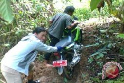 Warga Muara Andeh Kecewa kepada DBMPT Paser