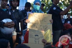 Mahasiswa dan pedagang peringati hari lahir Pancasila