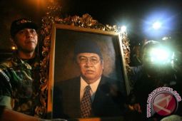 Presiden dan Wapres Sambut Jenazah Taufiq Di Halim