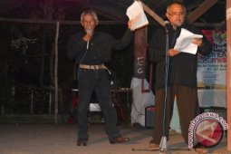 "Kedai Proses" fasilitasi pementasan teater alam