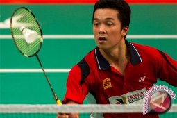 Taufik Hidayat Resmi Gantung Reket
