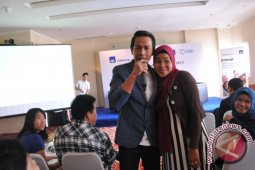 Delon jebolan Indonesia Idol terkesan Palembang banyak kemajuan