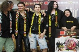 Helloween Memukau Ribuan Penggemarnya di Kukar