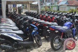 Kenaikan Harga BBM Belum Pengaruhi Penjualan Motor
