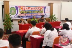 Disdik Latih Operator Komputer PAS untuk SMK