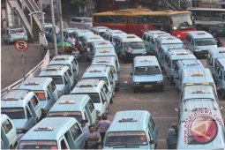 Sopir Angkot Di Bontang Naikkan Tarif