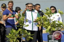Lagu "Save Our Earth" Sambut SBY dan Cristiano Ronaldo