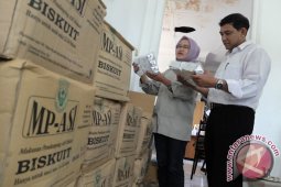 BANTU KORBAN BANJIR BANDANG