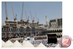 RATUSAN JAMAAH KALSEL BATAL BERANGKAT