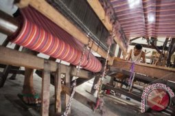 Tenun Lurik Yogyakarta