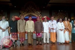 Jero Wacik Ajak Umat Hindu Mantapkan Toleransi