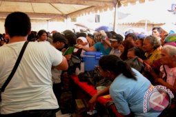 Masyarakat Kota Ambon Serbu Pasar Murah
