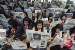 Bupati Bangka Ajak Pelajar Tingkatkan Minat Membaca