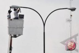 DPRD Minta Pemkot Tingkatkan Lampu Penerangan Jalan
