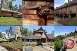 Seniman Hungaria gelar pemeran photo keindahan pulau Bali