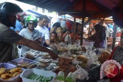 Warga Nunukan "Serbu" Tempat Jajanan Ramadhan