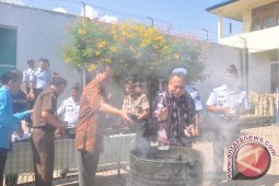 Lapas Kotabaru Musnahkan Barang Bukti