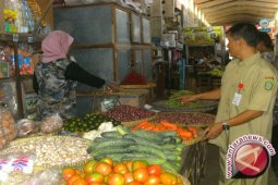 Jelang Ramadhan Harga Kebutuhan Pokok Meroket