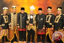 Sultan Anugerahi Gelar Bagi Yang Peduli Kutai