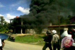 Kebakaran Landa Sekadau Lagi, Kini Bengkel Vulkanisir