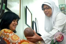 Bangka Barat Optimalkan Peran Bidan Hingga Pelosok