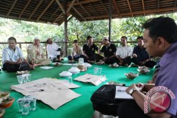 Buku Perjalanan Perak Karang Taruna