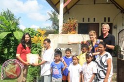 Istana Rama Berikan Bantuan Kepada Panti Asuhan