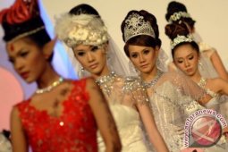 Lomba Rias Wajah
